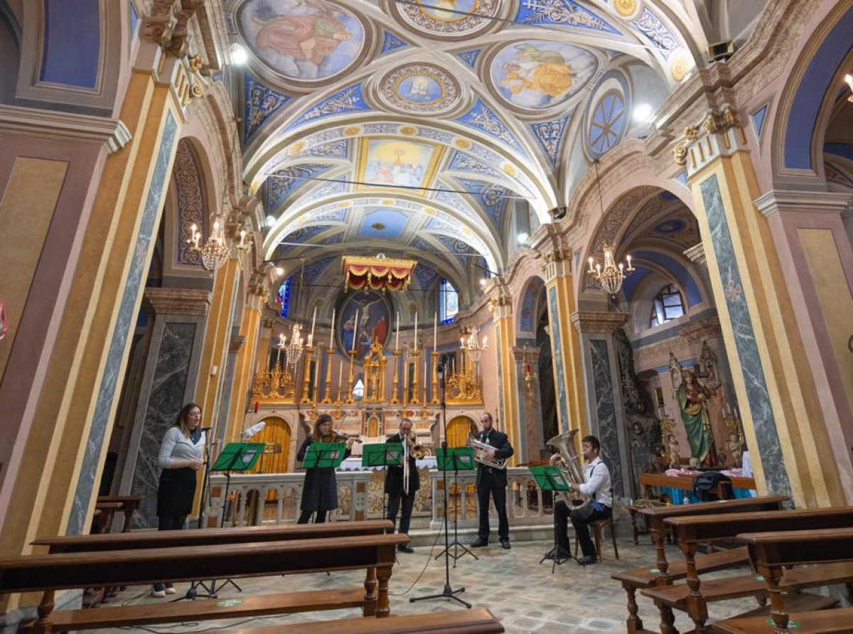 Un concerto come segnale di speranza e ottimismo, eseguito nella chiesa del Borgallo