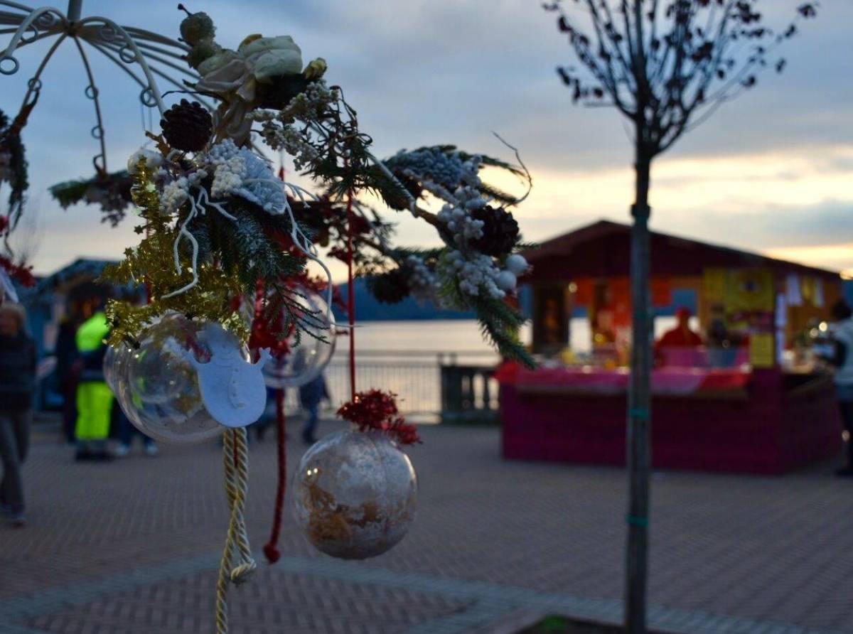 Viverone, terza edizione di Natale sul lago. Da sabato 23 novembre il lago si veste di magia