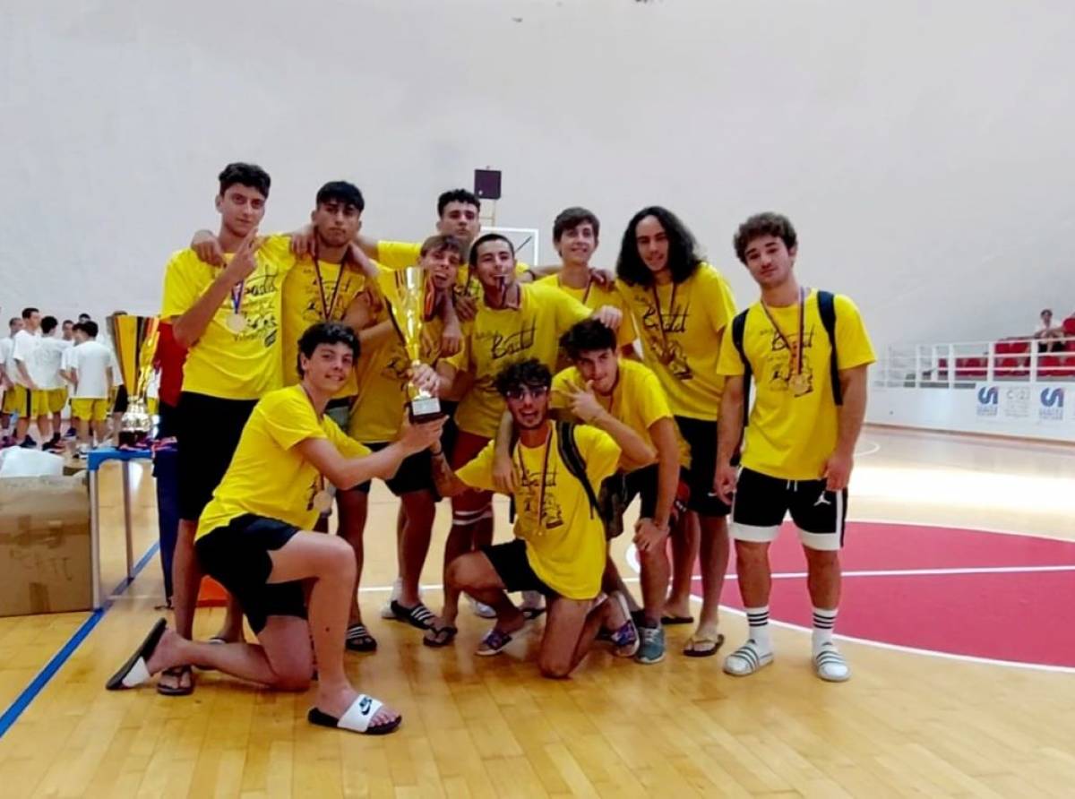"Le Volpi Nere" conquistano il terzo gradino del podio alle finali nazionali juniores di Basket di Cesenatico