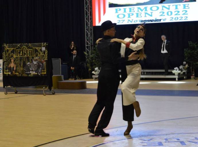 Piemonte Dancestar: un weekend di danza sportiva internazionale e con la novità del liscio show dance