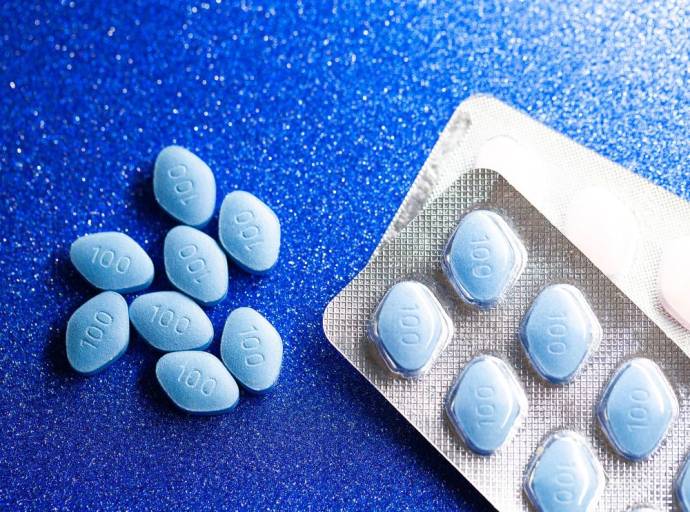 Viagra, un nuovo studio conferma che che il sildenafil, utilizzato per la disfunzione erettile, può proteggere dall'Alzheimer 