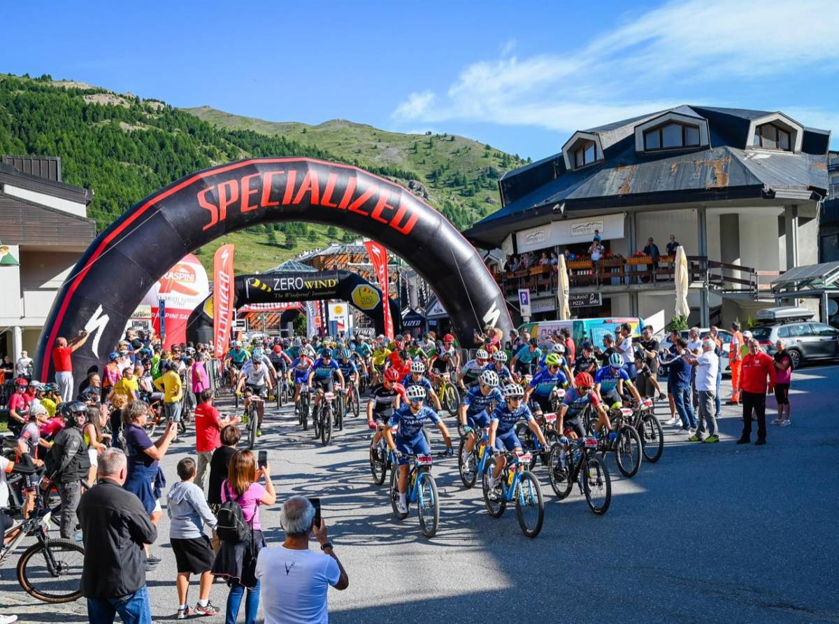 A Sestriere domenica 7 luglio è tempo dell'Assietta Legend e della Gravel Race Specialized. E sabato tocca ai ragazzi della Baby Cup