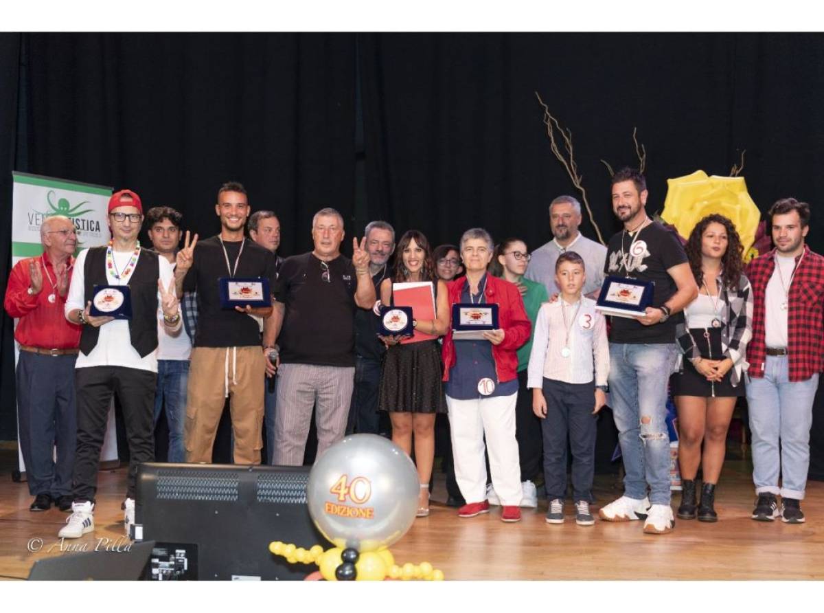 E' Giovanna Cavallo la vincitrice della 40esima edizione de La Corrida. Una serata di divertimento in una sala sold out