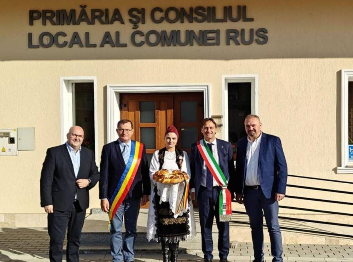 Cooperazione e amicizia. Con la visita di una delegazione volpianese a Rus si consolida la collaborazione tra i due Comuni 