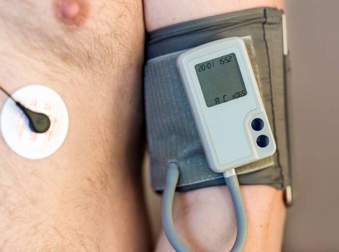 Holter pressorio delle 24 ore: uno strumento importante per una valutazione precisa  della pressione arteriosa durante la giornata