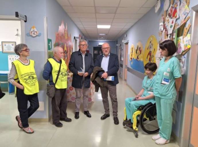 Un nuovo monitor pediatrico per l’Ospedale di Chivasso grazie all’associazione  Stefano Bocca “L’Angelo Biondo”