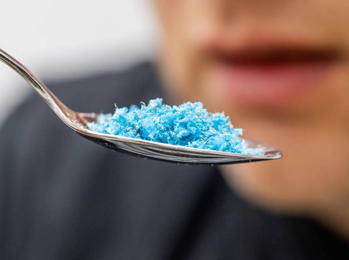 Nanoplastiche e cuore sotto attacco: sostanze chimiche comuni nella plastica e nei cosmetici legate a centinaia di migliaia di morti per malattie cardiovascolari