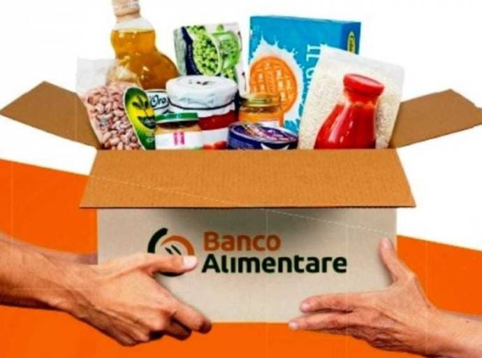 In Barriera Milano il cibo solidale diventa anche digitale: con lo scontrino multilingue CO-ACT per combattere lo spreco 