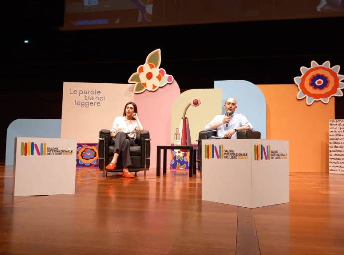 Cecilia Sala al Salone del Libro: «Israele è trascinato dagli estremisti. E i palestinesi non hanno più voce»