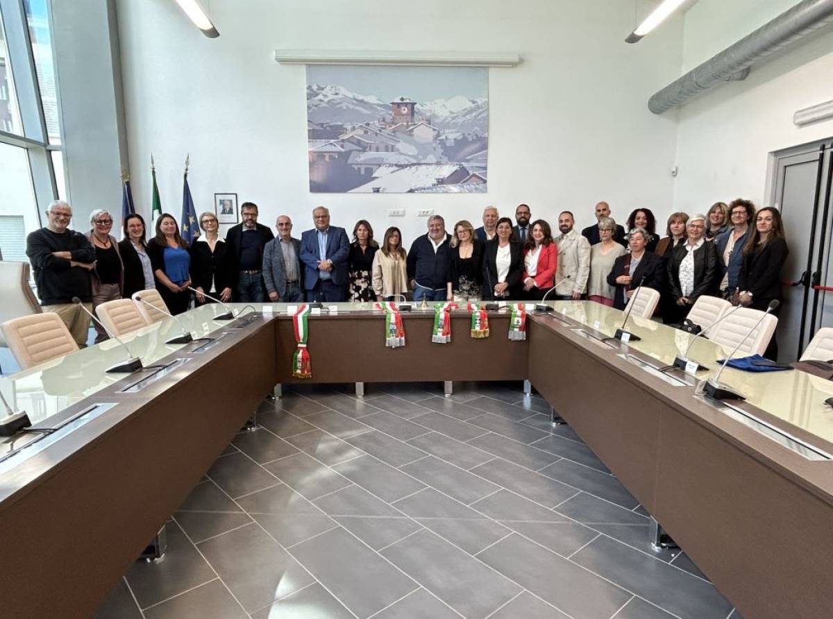Otto Comuni dell’area ovest uniti per una scuola inclusiva: firmato un accordo per sostenere studenti con disabilità