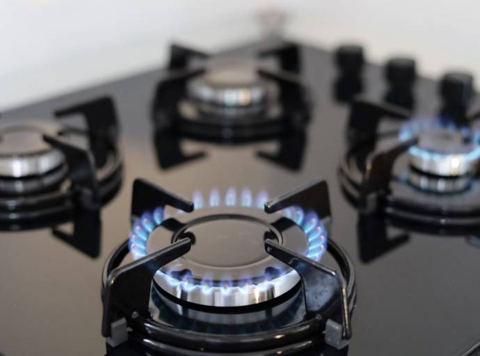 Lavori di estensione della rete del gas in via Costa: viabilità modificata a San Francesco al Campo