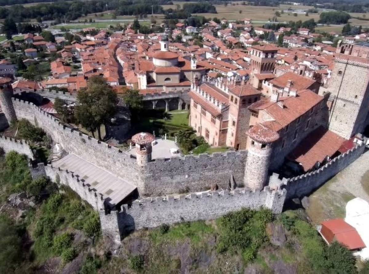 Quattro campanili un solo nome: i ‘Pavone’ d’Italia si incontrano sotto lo stesso simbolo. La festa che celebra radici, storia e amicizia