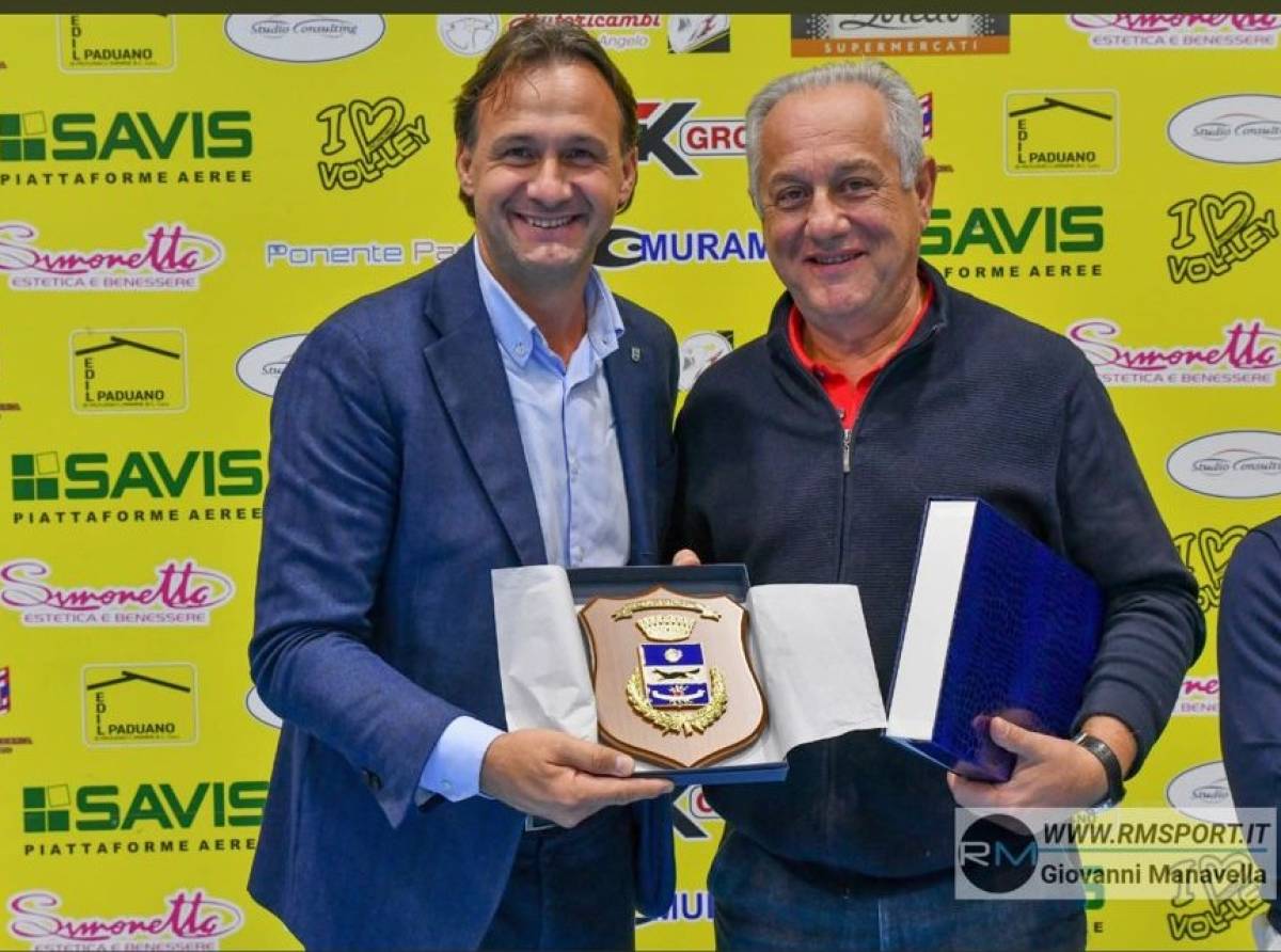 Julio Velasco a Volpiano: una visita d’eccellenza per la pallavolo giovanile italiana