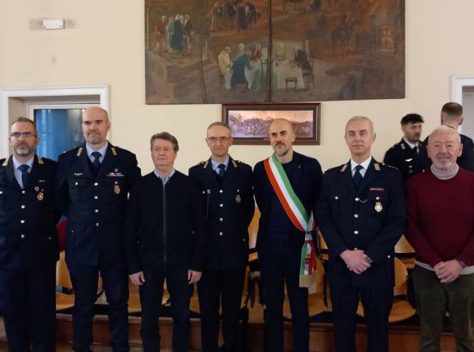 Venaria Reale celebra San Sebastiano: premiati gli agenti della polizia locale per l’impegno quotidiano