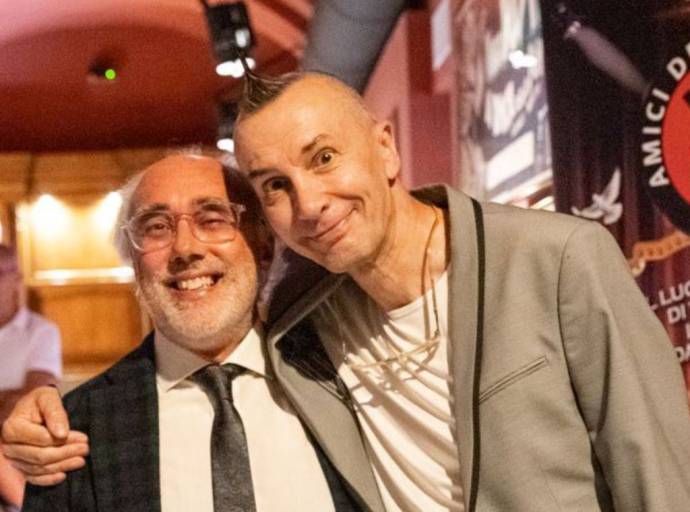 Adriano Crosetto al Teatro Juvarra: il mago degli effetti speciali tra spettacolo, cultura e grande intrattenimento