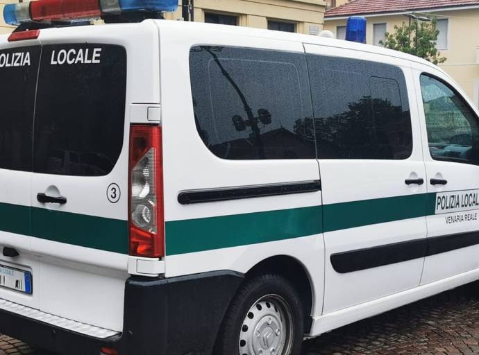 Venaria, stretta sui controlli nei negozi: multa da 11mila euro e chiusura per un’attività. Effetto Crans-Montana