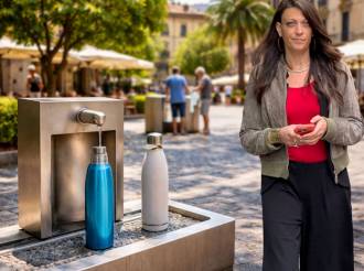 Acqua pubblica, proposta di legge in Piemonte di Giulia Marro: la sfida politica contro plastica e disuguaglianze