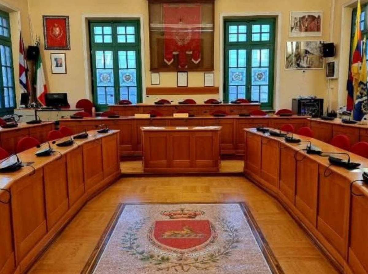 Elezioni comunali Venaria Reale 2026: quattro candidati sindaco e 17 liste in corsa. Domenica e lunedì si vota