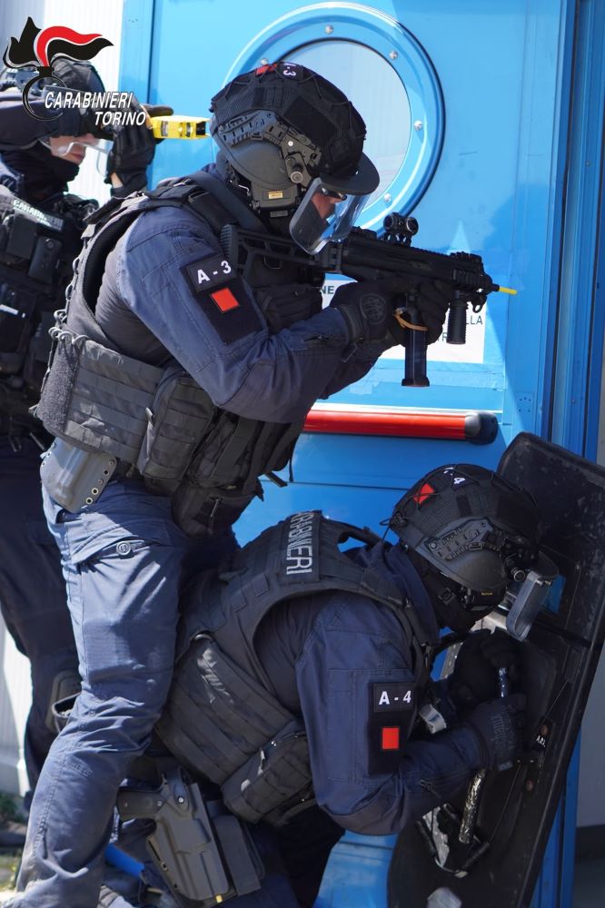 Caselle leonardo esercitazione carabinieri 2