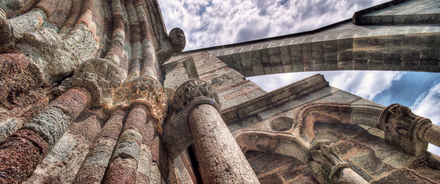 21SACRA cosaVedere5Archi 01 1536x645